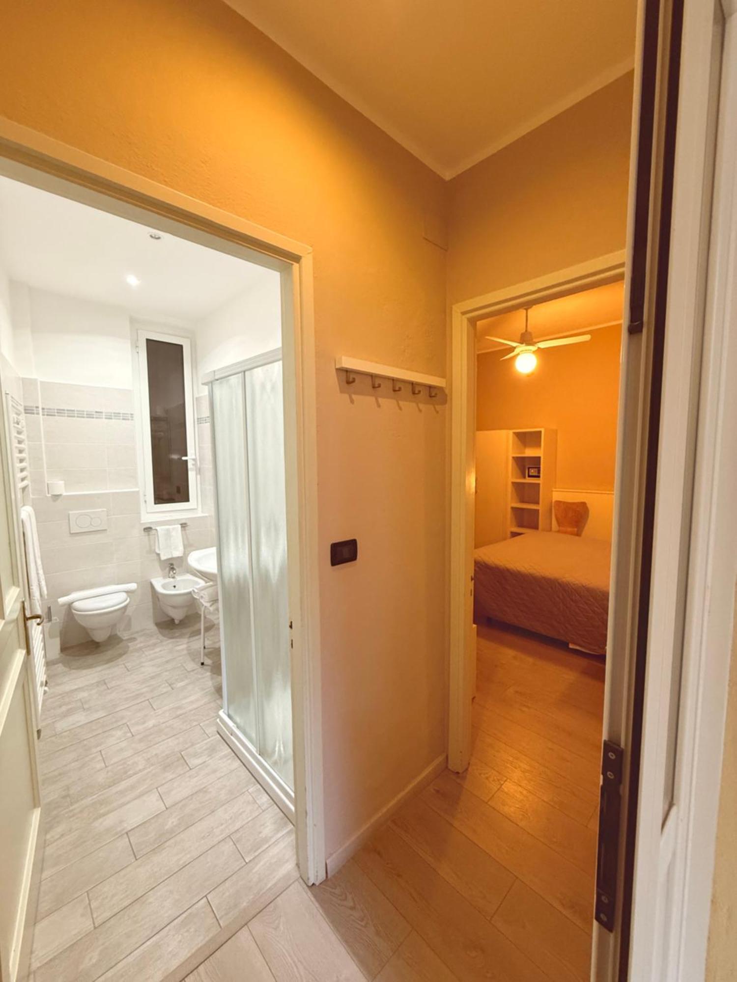 Hotel Fiorenza & Banksia Meuble Alassio Kültér fotó